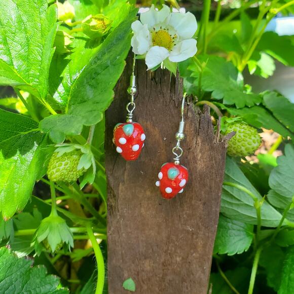 Strawberry Charm Bracelet Jewelry Gift Set for Women or Girls Birthday - Picture 6 of 8